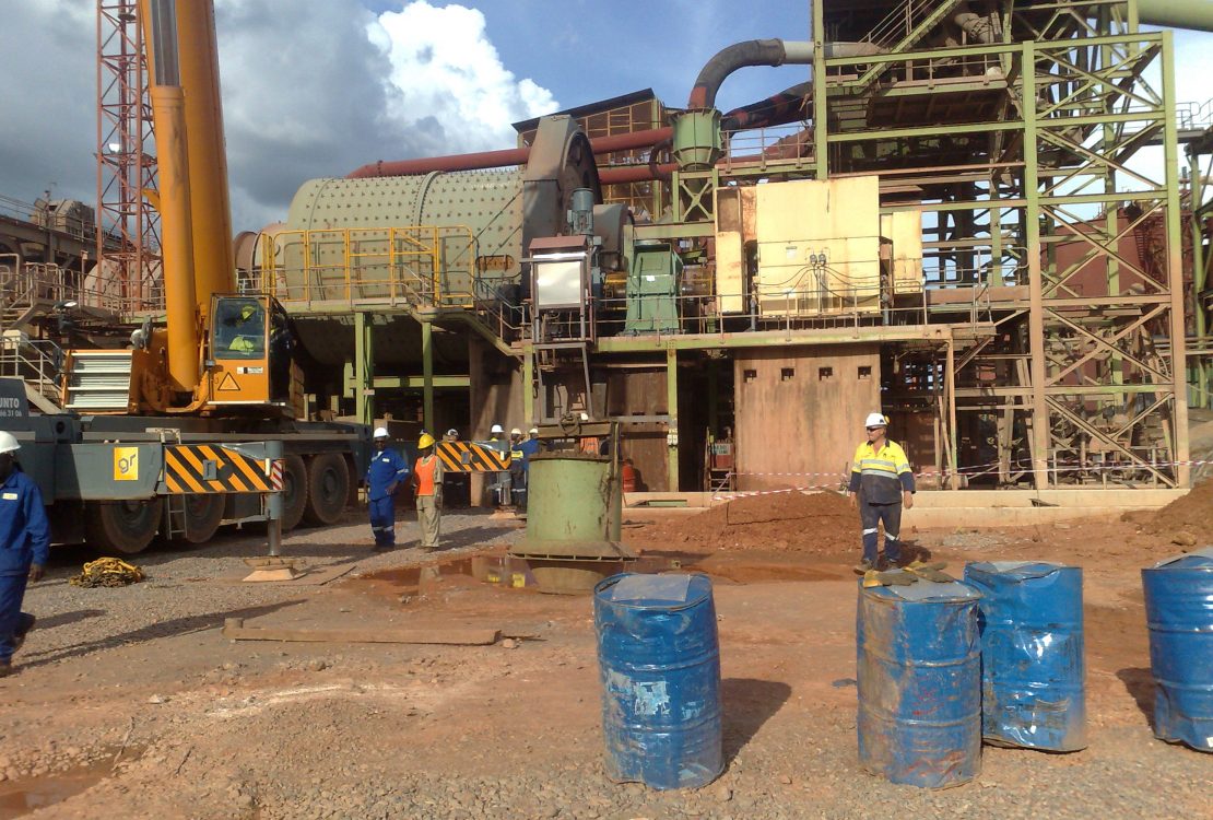 Gold mining facility, Guinea, 2011