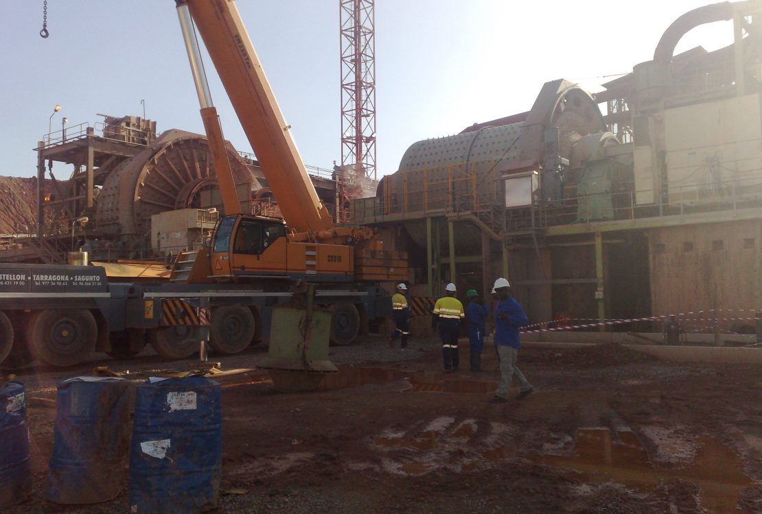 Gold mining facility, Guinea, 2011