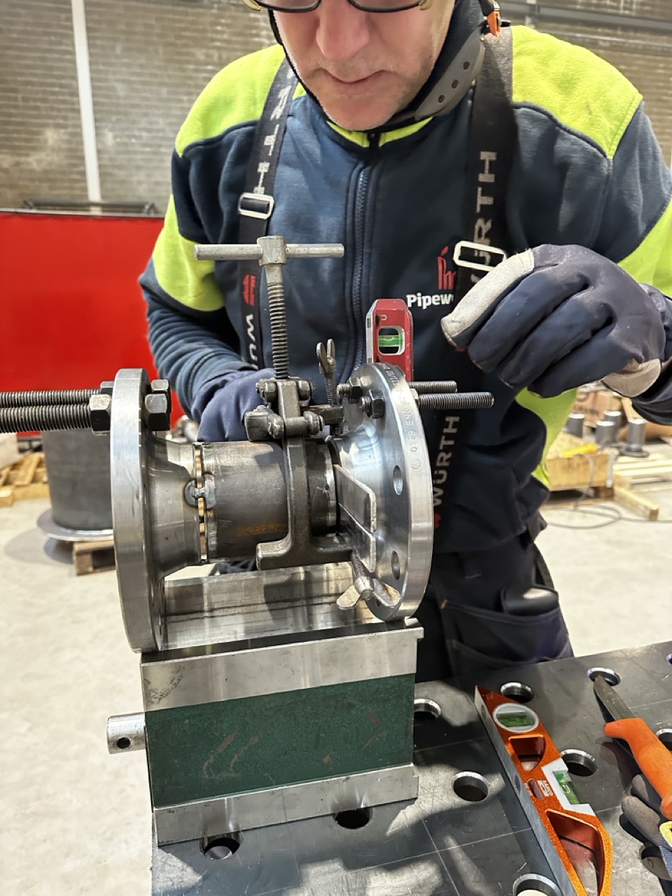 Industrirörmontör